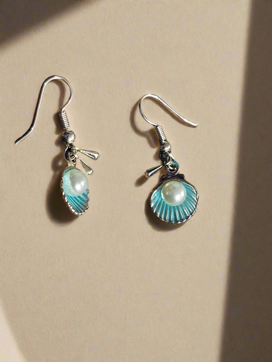 Seashell earrings