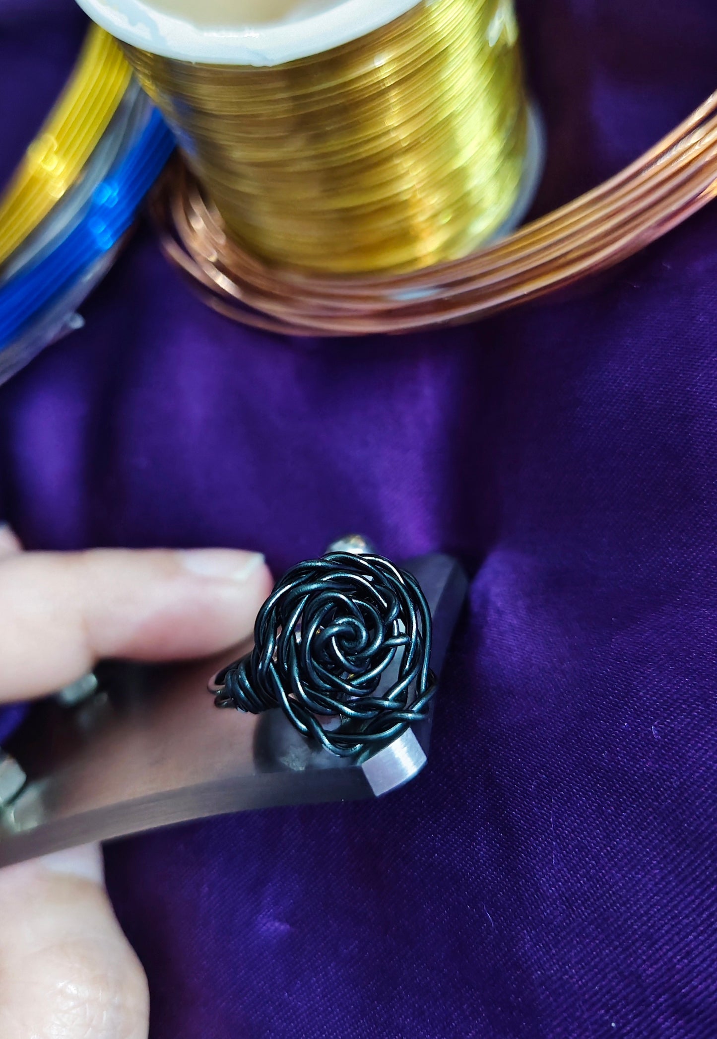 Black rose ring